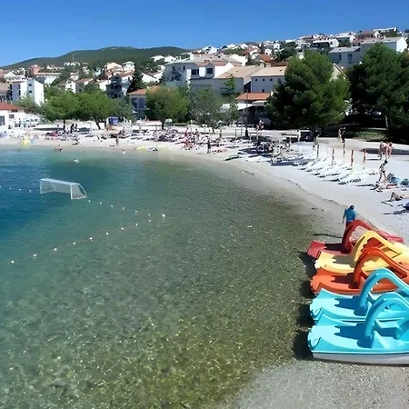 In 5483 Crikvenica