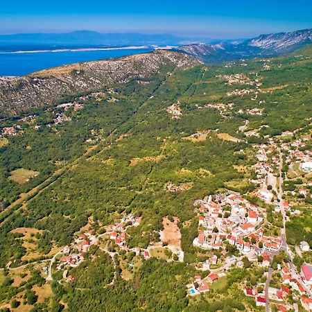 In 5483 Apartman
